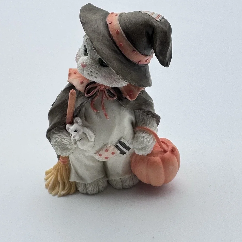 VTG Calico Kittens Bewitched With Friendship Priscilla H Halloween Witch Pumpkin